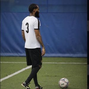 Meet your Posher, Tambe